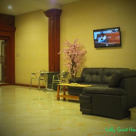 Zamrud Malioboro Hotel Jogjakarta Buitenkant foto